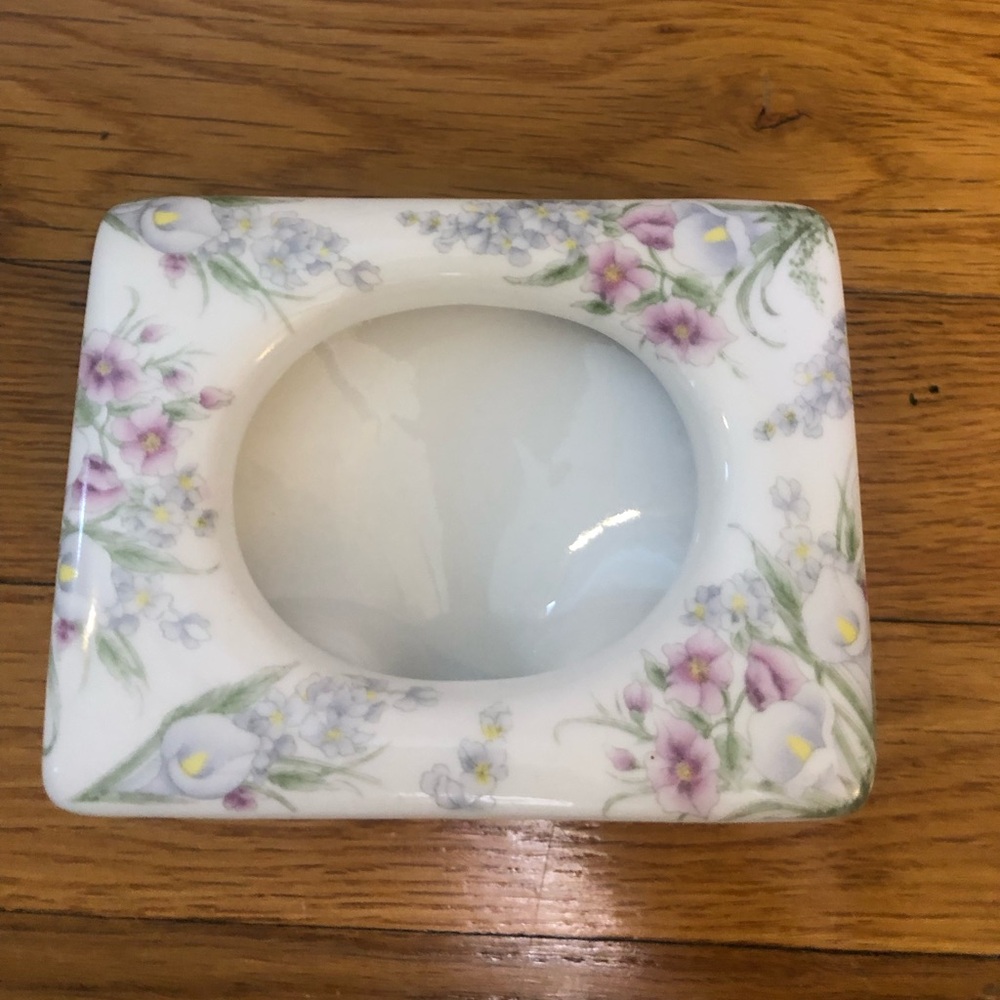 Small Photo Frame With Floral Pattern